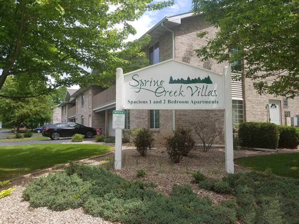 Spring Creek Villas entrance sign